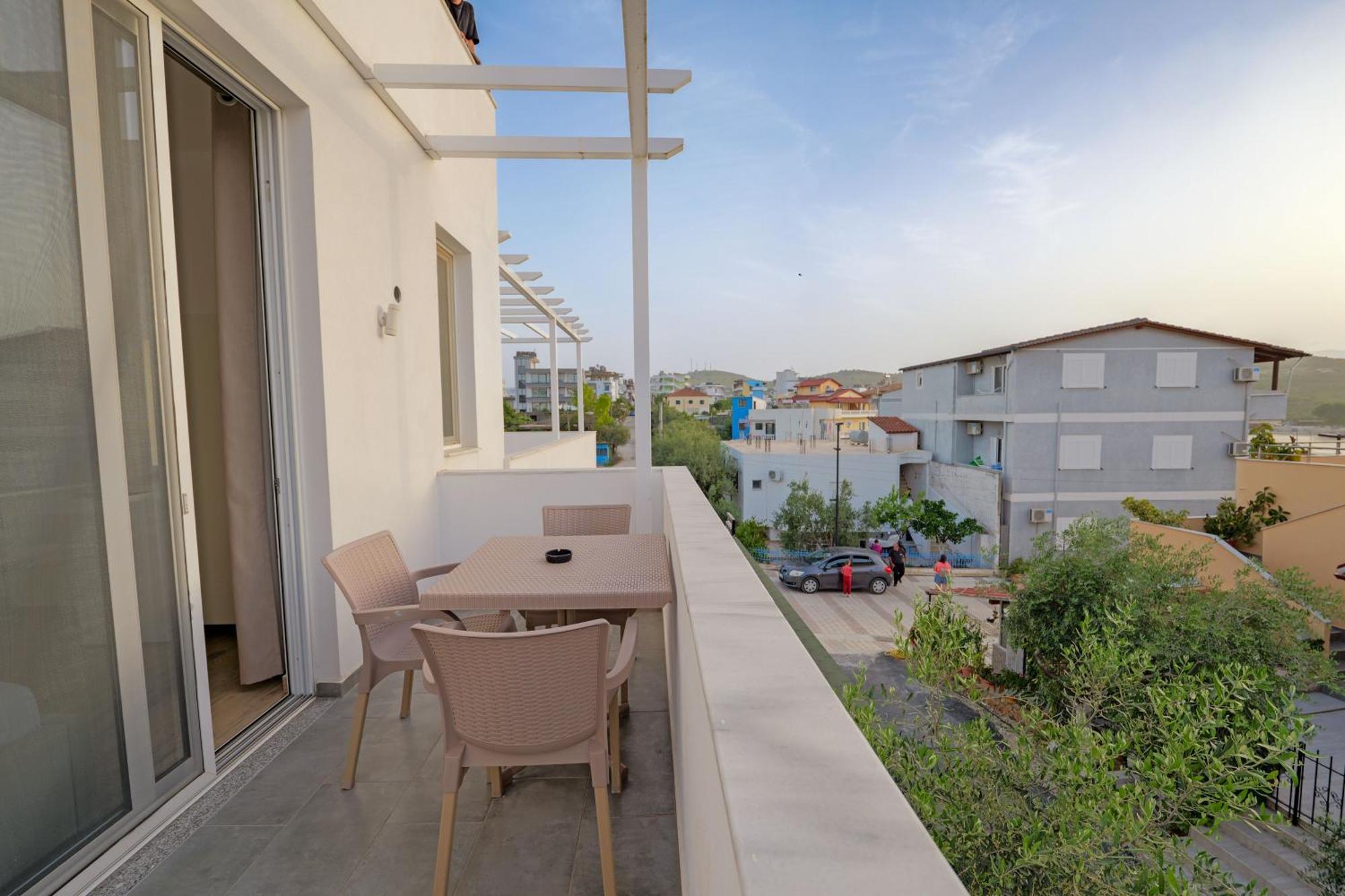 Hotel Veliaj Ksamil Kültér fotó